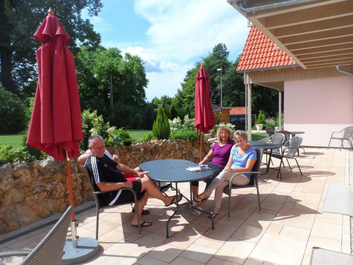 Pension Am Kirschgarten Gossweinstein Εξωτερικό φωτογραφία