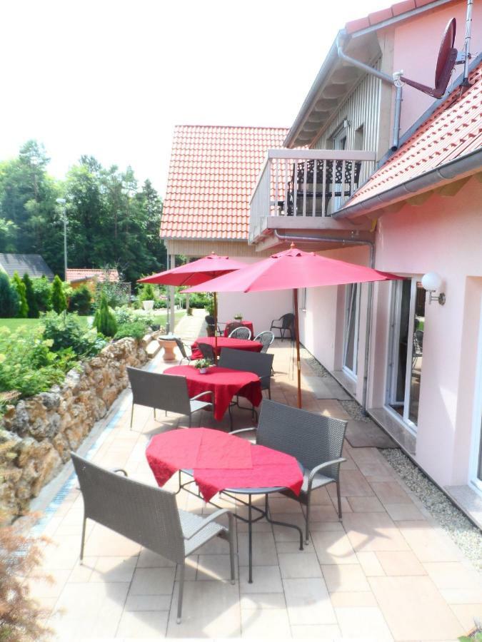 Pension Am Kirschgarten Gossweinstein Εξωτερικό φωτογραφία